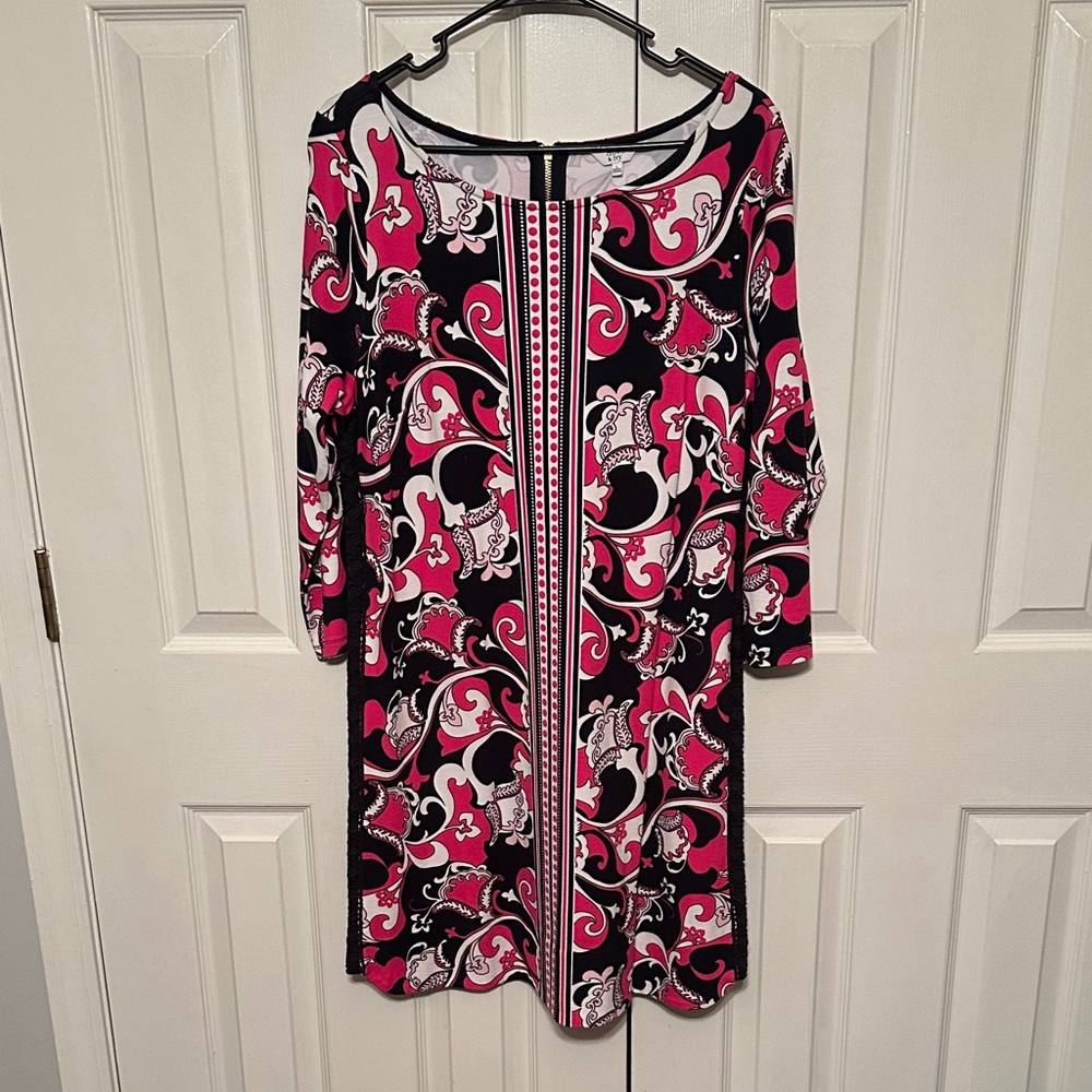 Crown & Ivy Vibrant Pink and Black Long Sleeve Dress